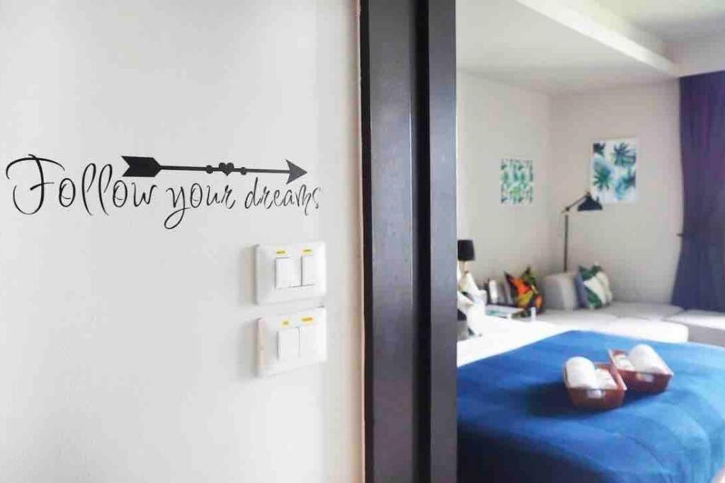 Stylish 1 Bedroom, Nice Pool,Bts Asok, Sukhumvit Bangkok Bagian luar foto